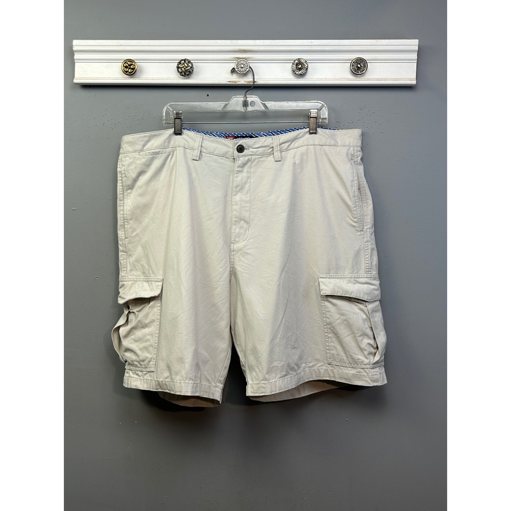Chaps Cargo Shorts Mens 42 Tan Khaki Solid 100% Cotton Utility Relaxed Fit